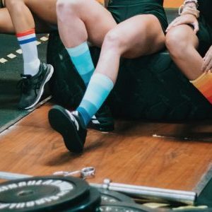 Calcetines deportivos en un box de crossfit